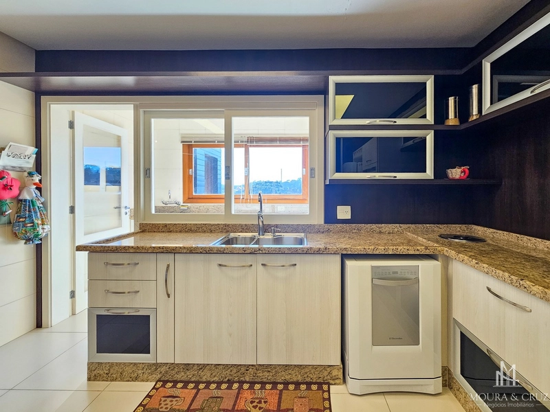 Apartamento 4 quartos mobiliado no Centro de Gramado: 12ª foto da galeria de imagens do imóvel