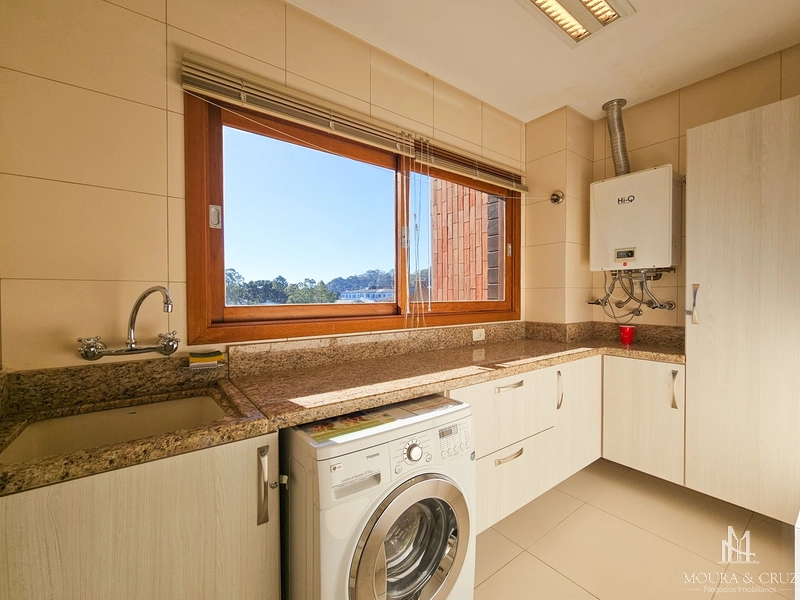 Apartamento 4 quartos mobiliado no Centro de Gramado: 13ª foto da galeria de imagens do imóvel