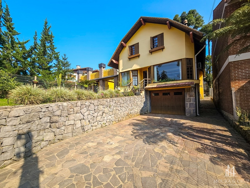 Casa 5 quartos no Bairro Planalto em Gramado: 35ª foto da galeria de imagens do imóvel