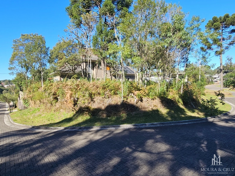 Terreno no Vivendas do Arvoredo em Gramado: 1ª foto da galeria de imagens do imóvel