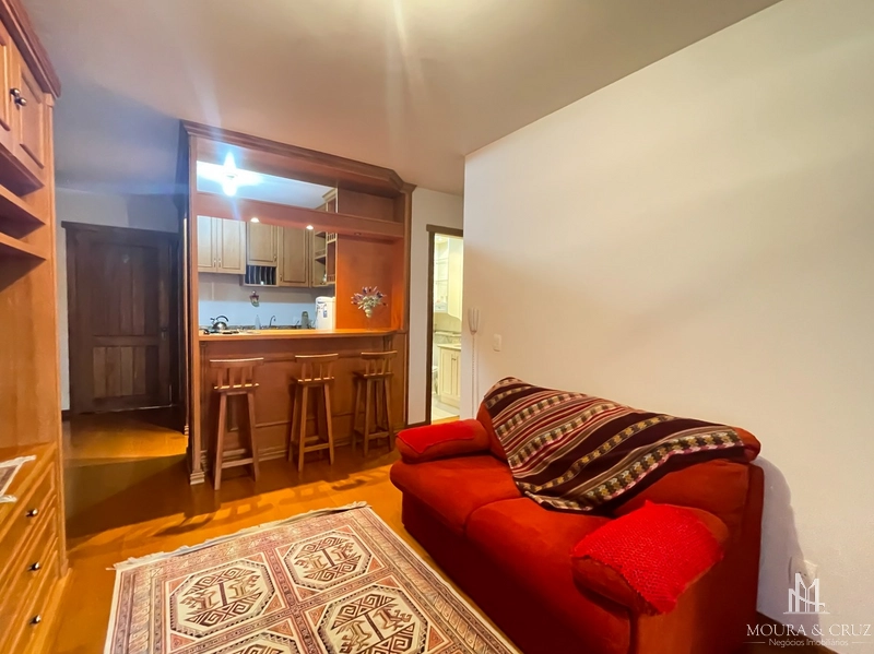 Apartamento JK semi mobiliado no Centro de Gramado: 2ª foto da galeria de imagens do imóvel