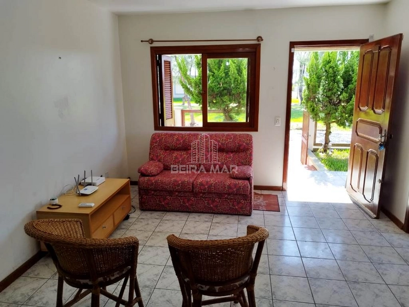 Duplex em Xangri-lá: 12ª foto da galeria de imagens do imóvel