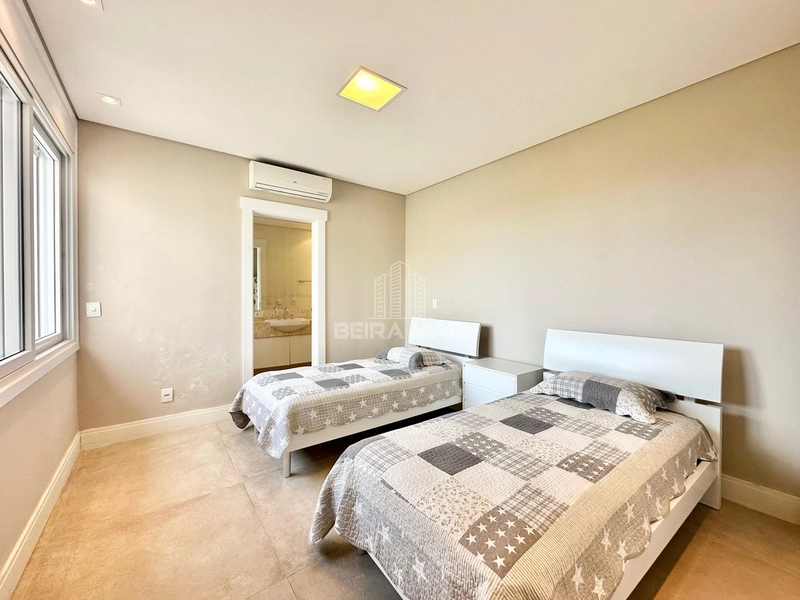CASA EM CONDOMÍNIO: 2ª foto da galeria de imagens do imóvel