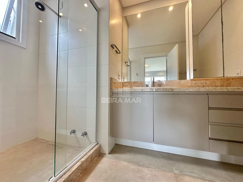 CASA EM CONDOMÍNIO: 3ª foto da galeria de imagens do imóvel
