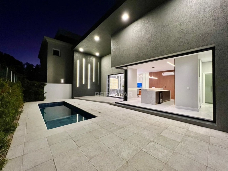 Luxuosa Casa à Venda – 243m² de Puro Conforto e Sofisticação!: 30ª foto da galeria de imagens do imóvel