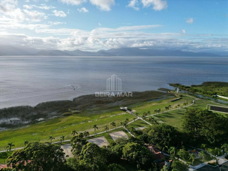 Luxuosa Casa à Venda – 243m² de Puro Conforto e Sofisticação!: 69ª foto da galeria de imagens do imóvel