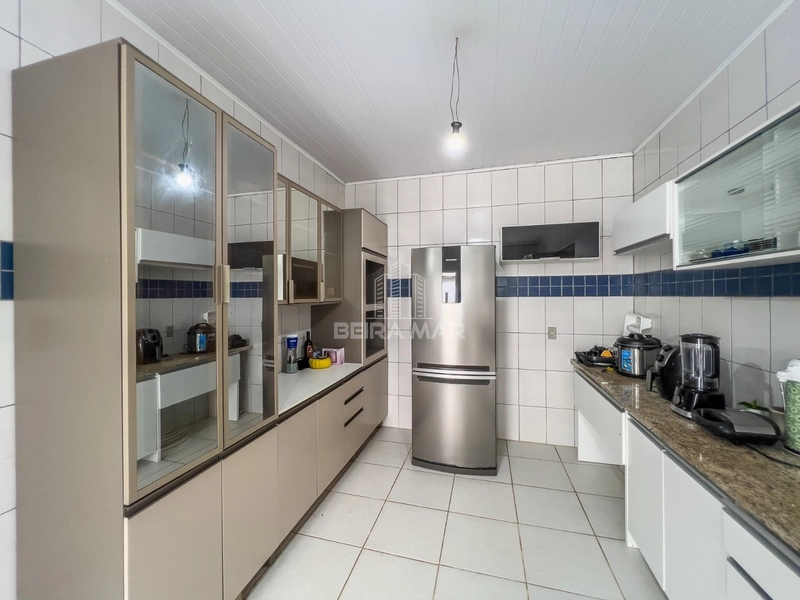 Linda Casa à Venda em Xangri-lá - Bairro Remanso: 2ª foto da galeria de imagens do imóvel