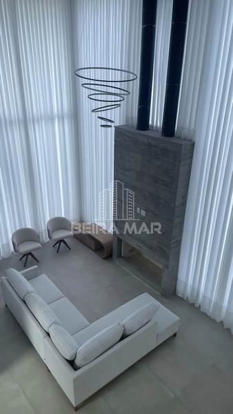 Sobrado com uma localização privilegiada!: 5ª foto da galeria de imagens do imóvel