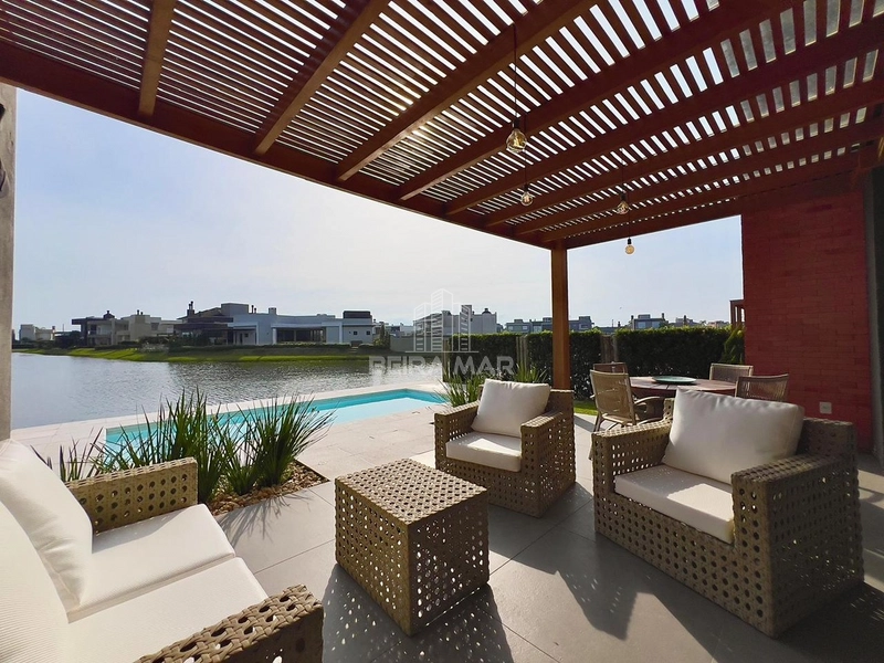Casa mobiliada e decorada em Riviera: 21ª foto da galeria de imagens do imóvel