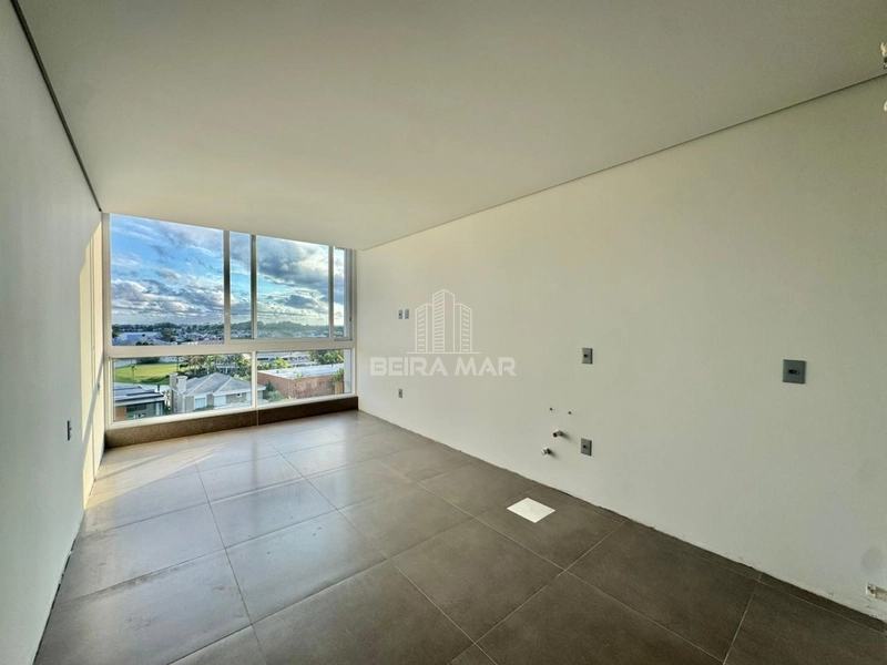 LOFT EM XANGRI-LÁ: 1ª foto da galeria de imagens do imóvel