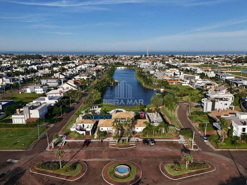 Sobrado de alto padrão, beira lago!: 16ª foto da galeria de imagens do imóvel