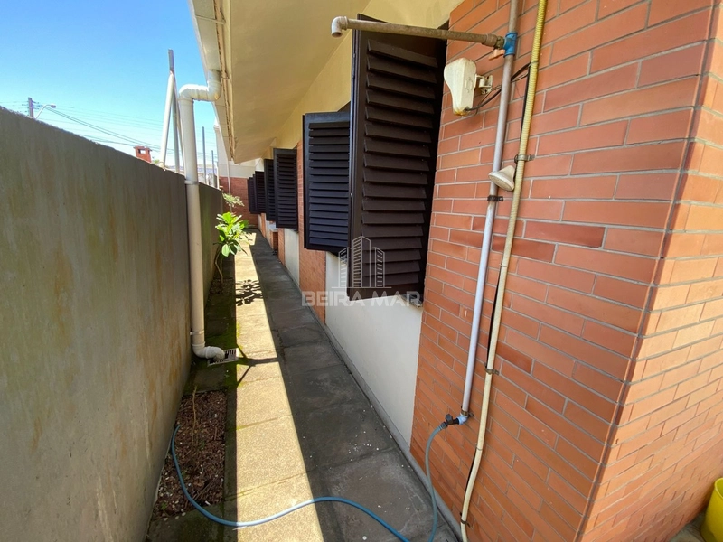 Casa Térrea com Forro laje: 21ª foto da galeria de imagens do imóvel