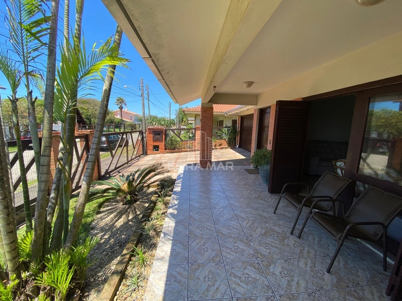 Casa Térrea com Forro laje: 13ª foto da galeria de imagens do imóvel
