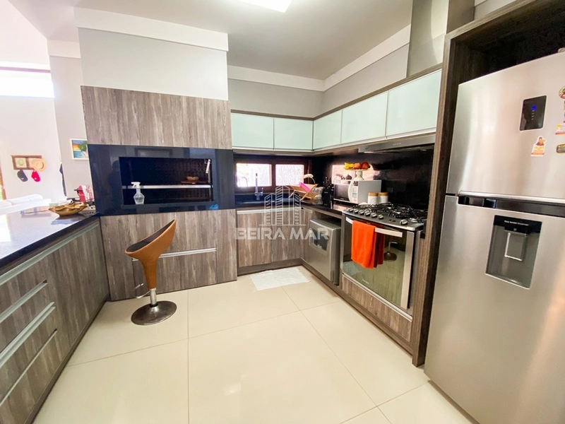 Casa Alto Padrão: 10ª foto da galeria de imagens do imóvel