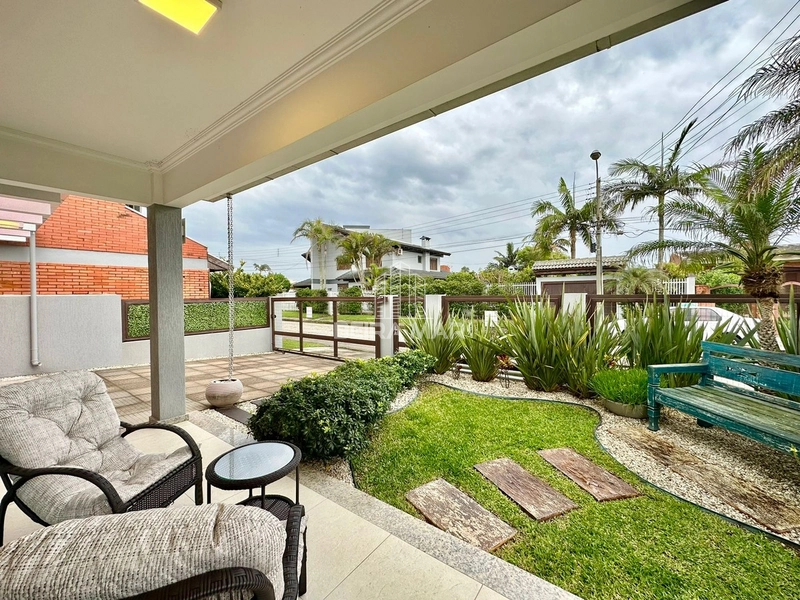 Casa térrea próxima ao mar: 15ª foto da galeria de imagens do imóvel
