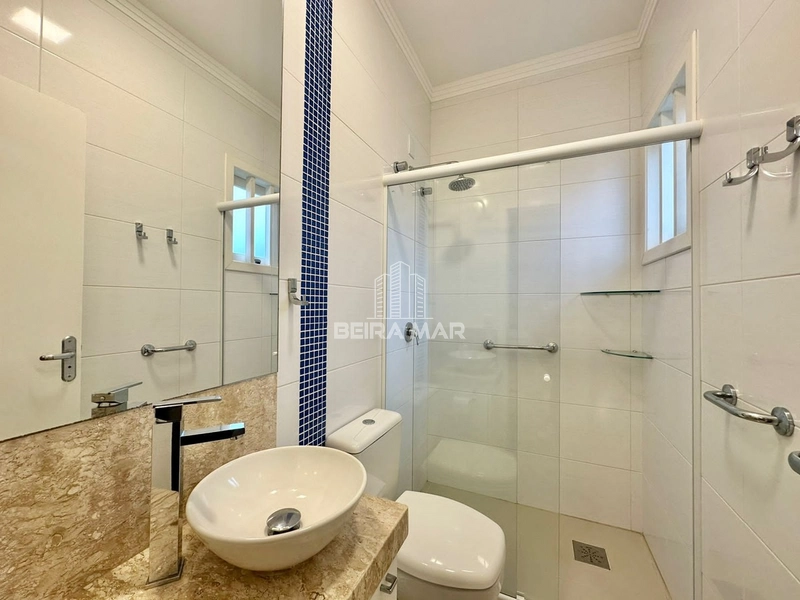 Casa térrea próxima ao mar: 7ª foto da galeria de imagens do imóvel