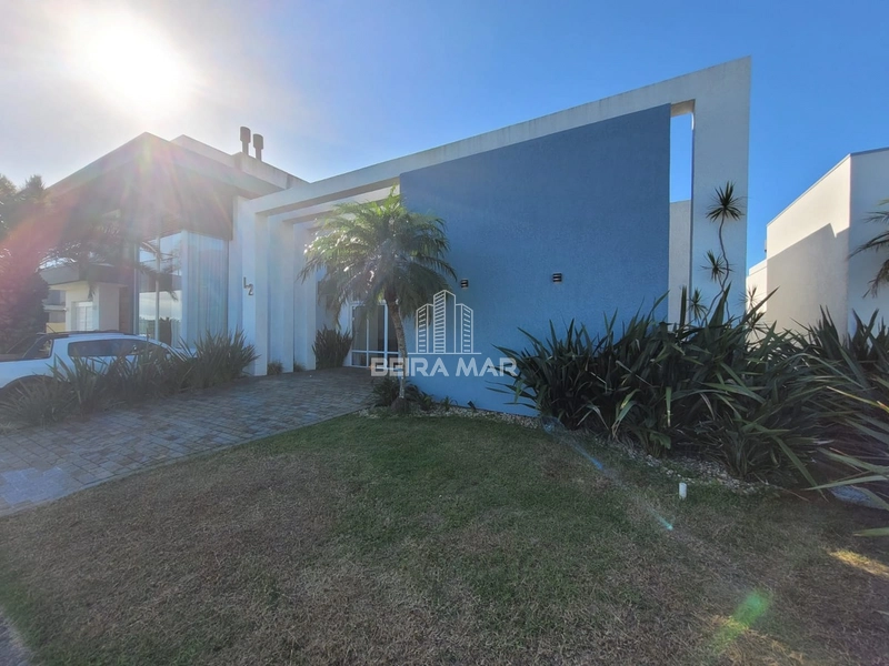 Belíssima casa térrea, no condomínio Capão Ilhas Resort: 3ª foto da galeria de imagens do imóvel