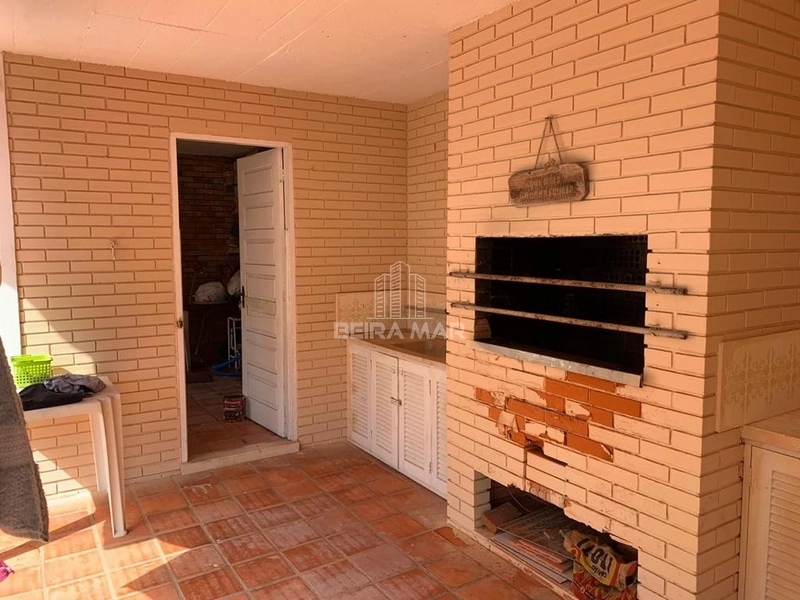 Casa Exclusiva à Venda em Xangri-Lá – Espaço, Conforto e Lazer: 7ª foto da galeria de imagens do imóvel