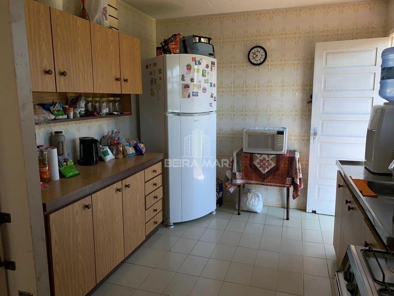 Casa Exclusiva à Venda em Xangri-Lá – Espaço, Conforto e Lazer: 3ª foto da galeria de imagens do imóvel