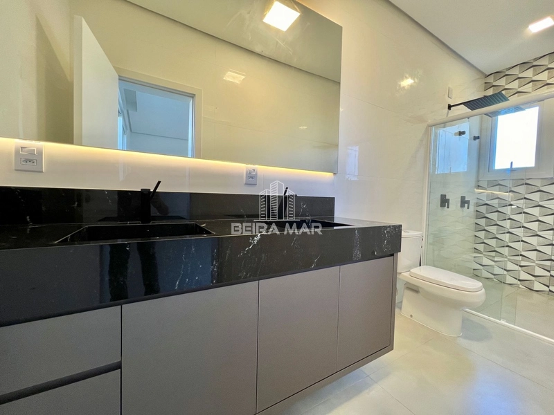 Casa no Condomínio Riviera beira lago!: 5ª foto da galeria de imagens do imóvel