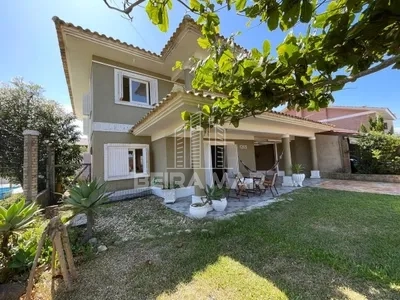 Casa em Rainha do Mar: 17ª foto da galeria de imagens do imóvel