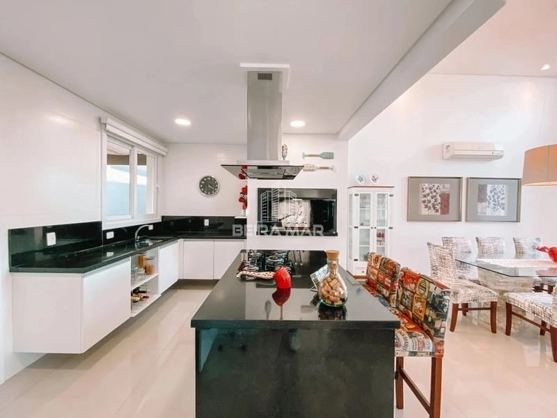 Esta deslumbrante casa no Condomínio Riviera!: 5ª foto da galeria de imagens do imóvel