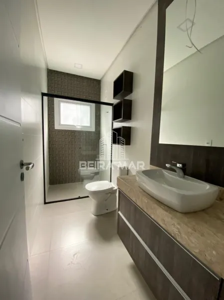 Casa térrea de luxo, no condomínio Dubai, em Capão da Canoa: 5ª foto da galeria de imagens do imóvel