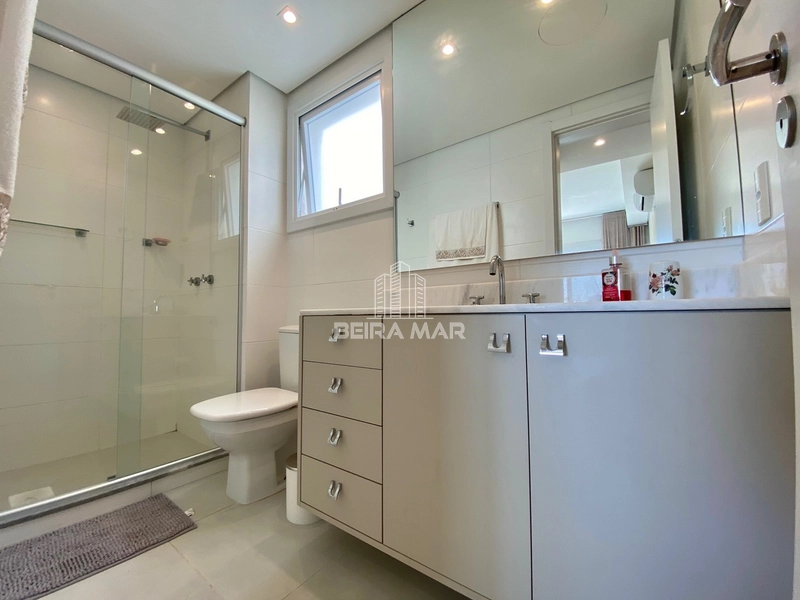 Mobiliado e decorado em condomínio com Infraestrutura.: 2ª foto da galeria de imagens do imóvel