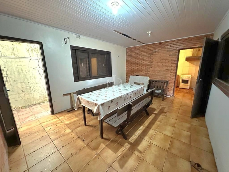 Casa térrea na área central de Atlântida: 15ª foto da galeria de imagens do imóvel
