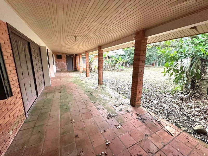 Casa térrea na área central de Atlântida: 23ª foto da galeria de imagens do imóvel