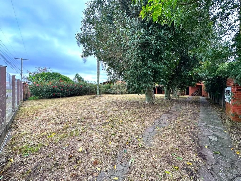 Casa térrea na área central de Atlântida: 26ª foto da galeria de imagens do imóvel