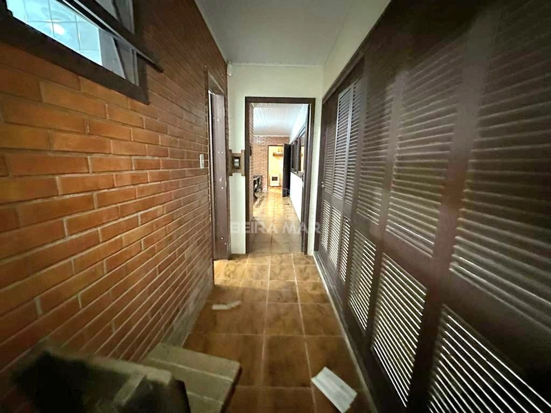 Casa térrea na área central de Atlântida: 20ª foto da galeria de imagens do imóvel