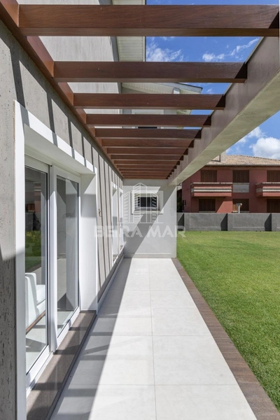 Casa em Atlântida: 4ª foto da galeria de imagens do imóvel