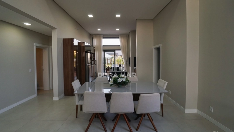 Belíssima casa térrea no Condomínio Riviera!: 13ª foto da galeria de imagens do imóvel
