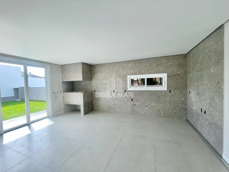 Belíssima casa térrea em  Xangri-lá!: 2ª foto da galeria de imagens do imóvel