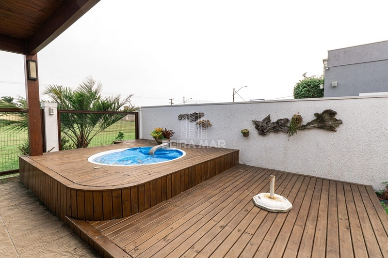 Casa em ótima localização em Atlântida: 18ª foto da galeria de imagens do imóvel