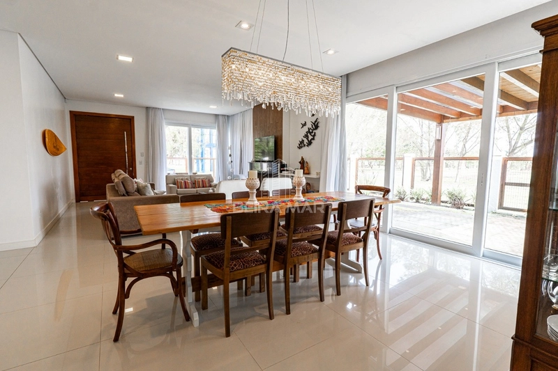 Casa em ótima localização em Atlântida: 12ª foto da galeria de imagens do imóvel