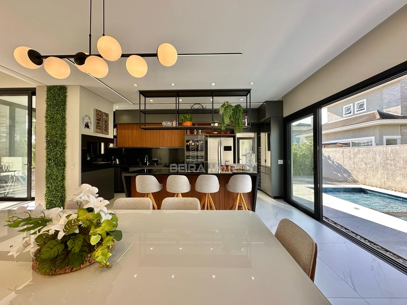 Casa mobiliada e decorada: 29ª foto da galeria de imagens do imóvel