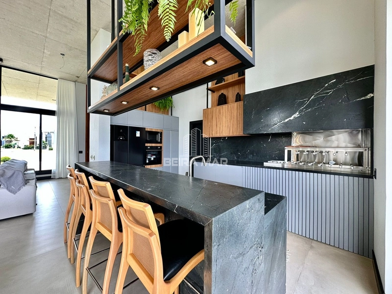 Casa no Condomínio Riviera beira lago!: 3ª foto da galeria de imagens do imóvel