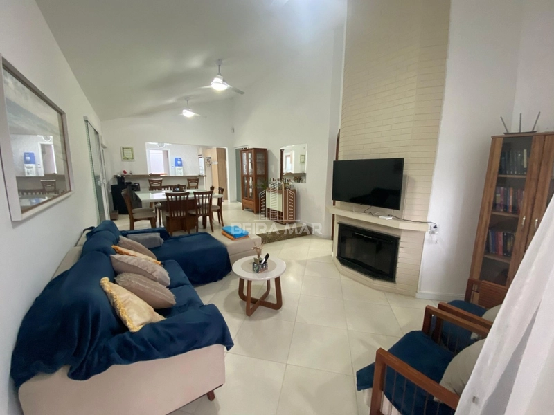 Casa à Venda em Xangri-Lá – Próxima ao Mar e Completa para o Seu Confo: 32ª foto da galeria de imagens do imóvel