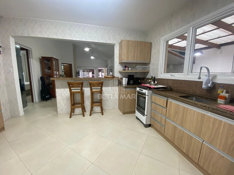 Casa à Venda em Xangri-Lá – Próxima ao Mar e Completa para o Seu Confo: 12ª foto da galeria de imagens do imóvel