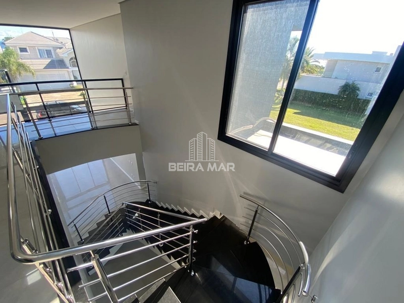 Belíssimo sobrado Velas da Marina deck com acesso para Marina!: 6ª foto da galeria de imagens do imóvel