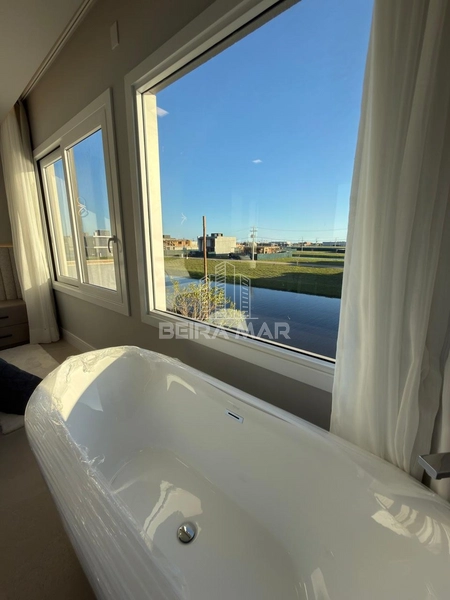 CASA BEIRA LAGO À VENDA NO CONDOMÍNIO ZEN: 20ª foto da galeria de imagens do imóvel