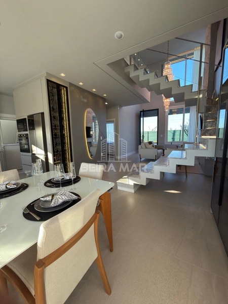 CASA BEIRA LAGO À VENDA NO CONDOMÍNIO ZEN: 4ª foto da galeria de imagens do imóvel