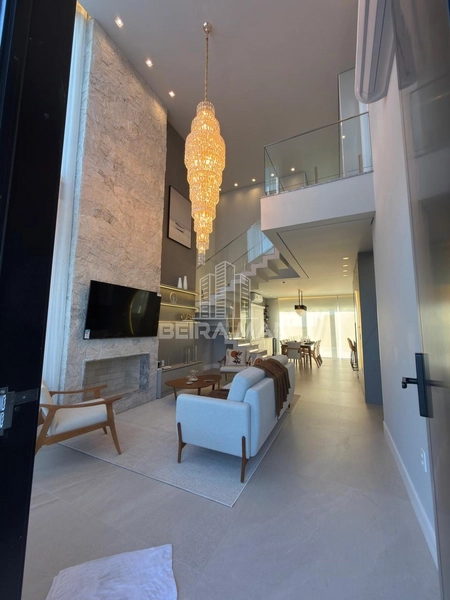 CASA BEIRA LAGO À VENDA NO CONDOMÍNIO ZEN: 3ª foto da galeria de imagens do imóvel