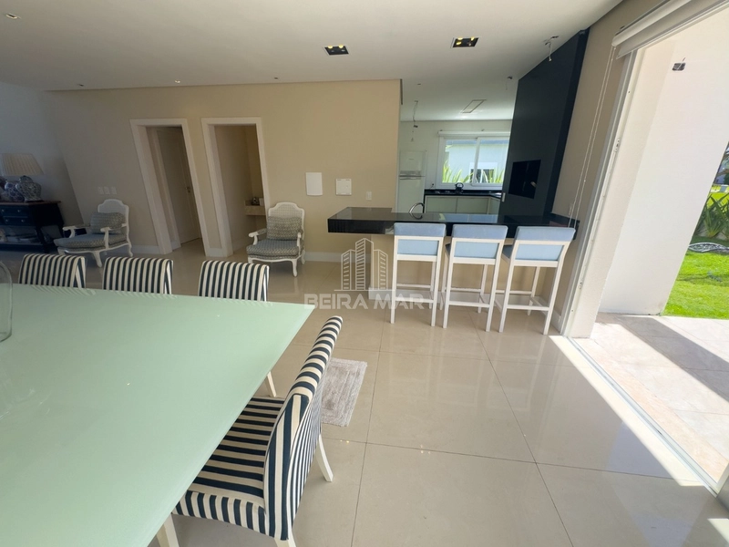 CASA NO CONDOMÍNIO DUBAI 4DORM: 9ª foto da galeria de imagens do imóvel