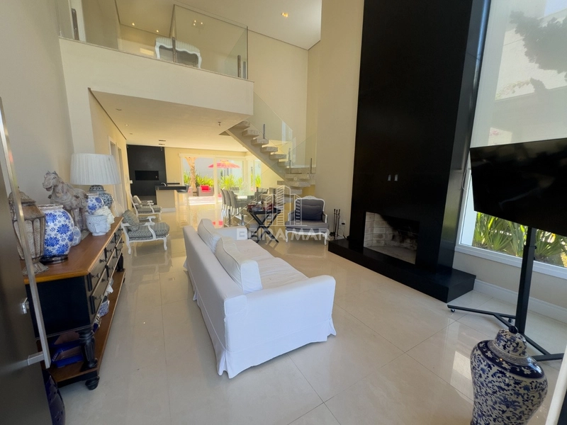 CASA NO CONDOMÍNIO DUBAI 4DORM: 2ª foto da galeria de imagens do imóvel