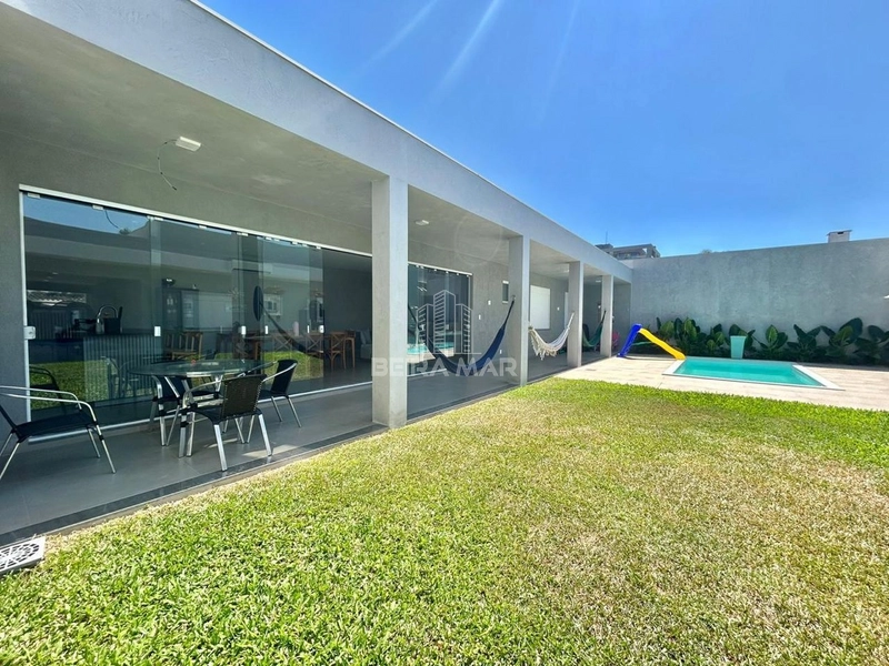 Linda Casa à Venda em Atlântida, Xangri-Lá.: 23ª foto da galeria de imagens do imóvel