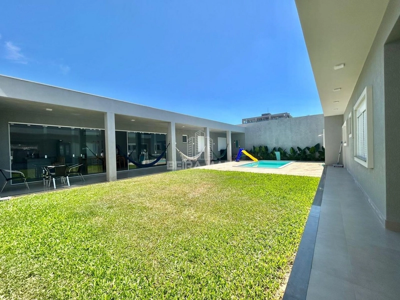 Linda Casa à Venda em Atlântida, Xangri-Lá.: 20ª foto da galeria de imagens do imóvel