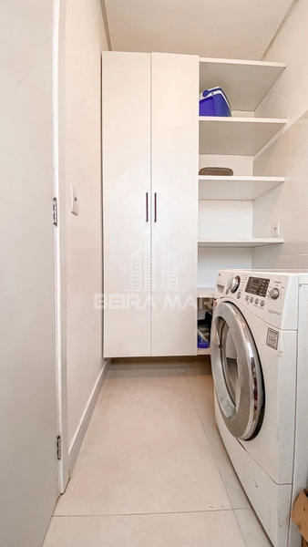 Duplex frente leste totalmente mobiliado e somente 2 quadras do mar!: 14ª foto da galeria de imagens do imóvel